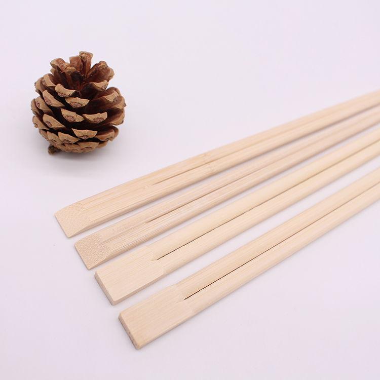 Disposable wooden chopsticks